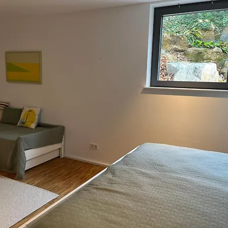 Ruhige In Bei Muenchen Oberhaching