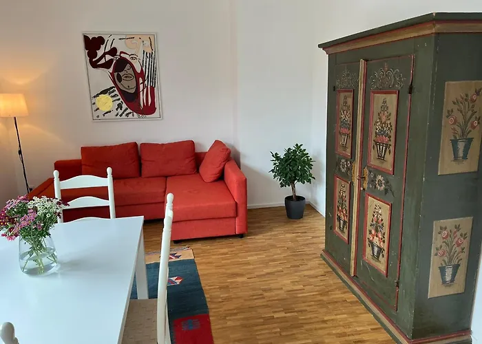 Ruhige In Bei Muenchen *